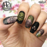 Goldy Thursday - Dorado - hlacosedora - Placa Stamping - Esmalte Stamping - Kit Stamping - cuidado manos - cuidado uñas